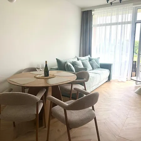 Apartment Aparts Care Morski Komfort Z Basenem Sianożęty