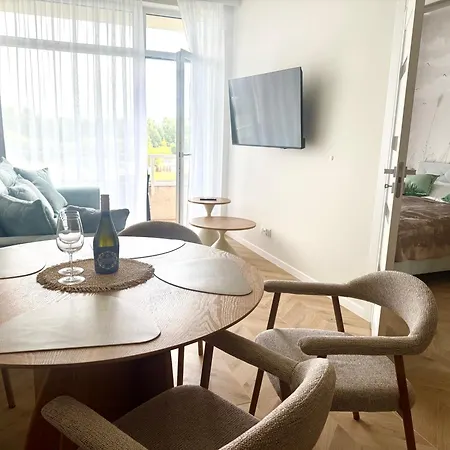 Apartament Aparts Care Morski Komfort Z Basenem Sianożęty