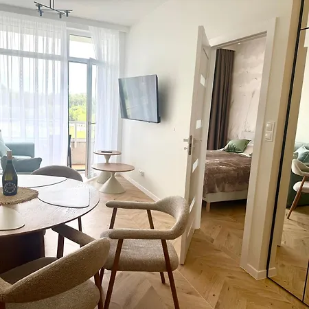Aparts Care Morski Komfort Z Basenem Apartament Sianożęty